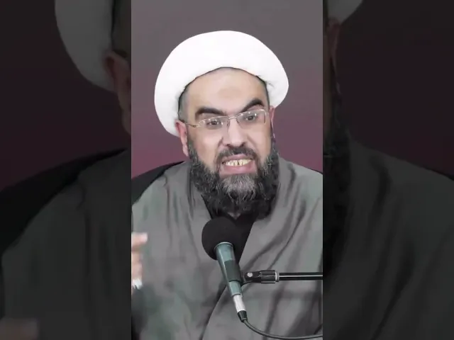 ⁣العمل على ابعاد الناس عن اهل البيت (ع)