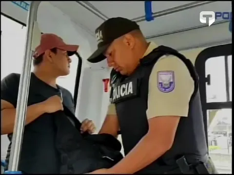 Policía ejecuta operativos antidelincuenciales en la Vía Perimetral