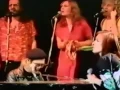 Download Lagu Elton John with Kiki Dee - Don't Go Breaking My Heart Live (1977)