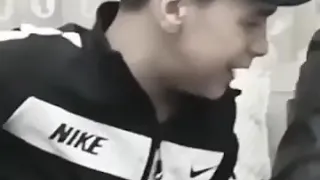 مرت الايام وانا وحدي عايش باحلام احلام حزني    دندنها