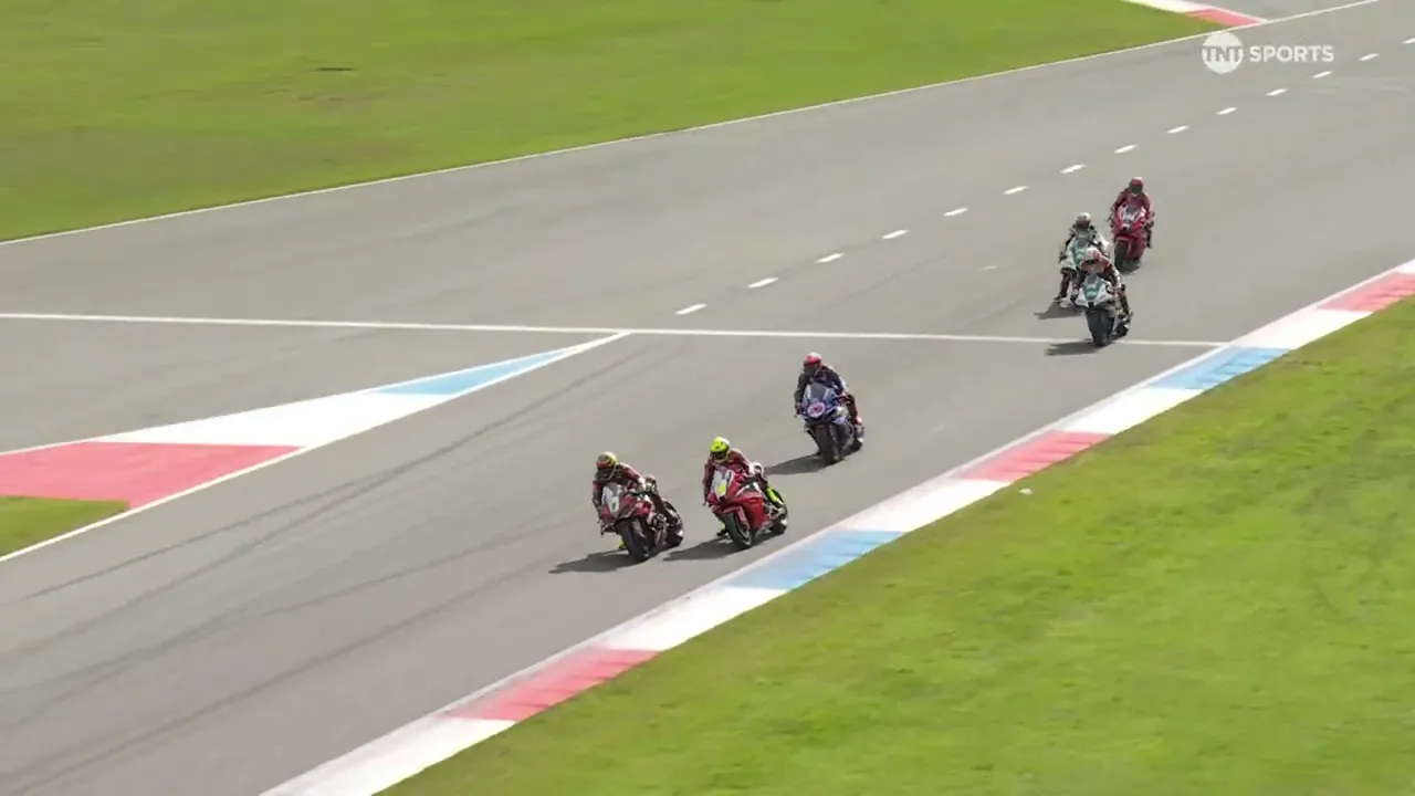 2026 British Superbike Championship - RD9 - TT Circuit Assen: Race 2 highlights