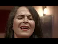 Kara Tren Gecikir  - Latife Eraslan