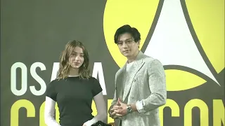 Mackenyu and Emily effortlessly pulling off demure and dorky