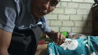 pijat masuk angin malam kamis plus kerokan paha wanita super mulus