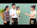 Download Lagu Selling Vegetables At The Market Turned Painful When His Lover Interfered