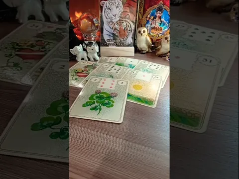 Почему Он Молчит?! ТАРО расклад! Гадание онлайн! #tarot #онлайнтарогадание #тарорасклад