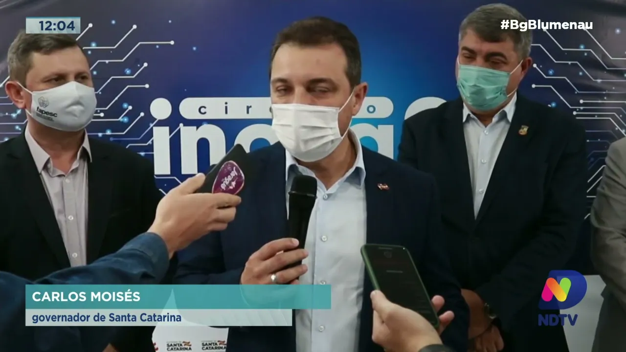 Governador Carlos Moisés diz que não é adepto a exigência do passaporte da vacina em SC