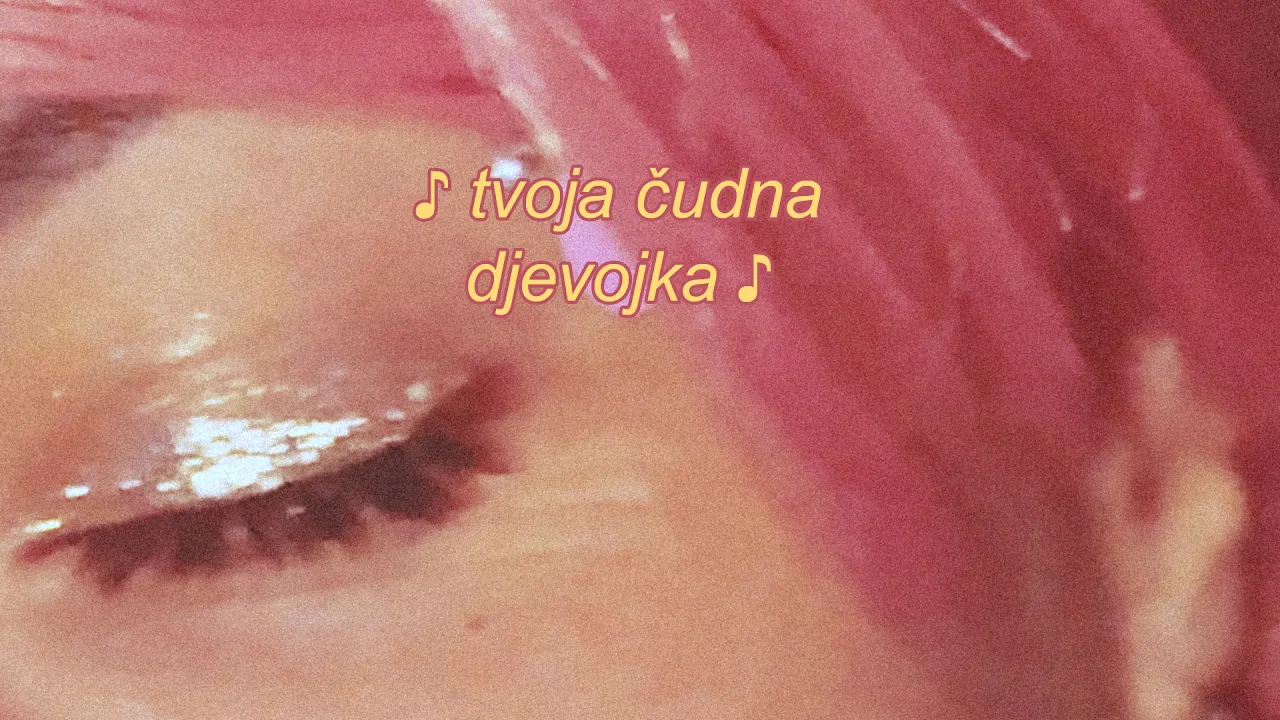 One cure -Tvoja čudna djevojka