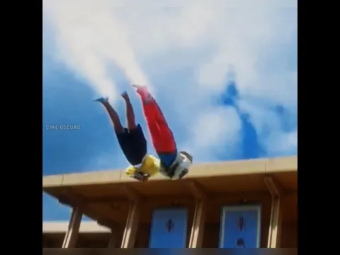 Por arte de magia, los Faradays explotaron y estas dos personas comenzaron a volar.😱