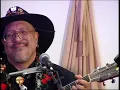 Kahoʻolawe - Performed by Dennis Kamakahi & Stephen Inglis