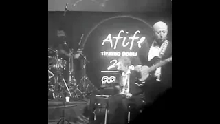 تانر اولماز وفرقة Barabar من حفل توزيع جوائز Afife 