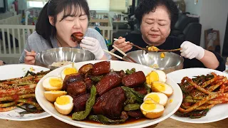 melt in your mouth braised pork kakuni family mukbang with scallion kimchi 