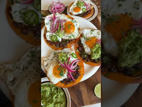 chorizo smashed breakfast tacos 🌮