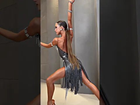 My incredible look 🤗 #dance #karinayermakova #dancer #rek #reels #fashion #model #shorts