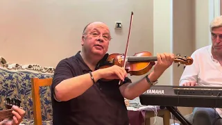 انا وانت لوحدنا عزف وغناء الفنان وائل ابو بكر فريد الاطرش 