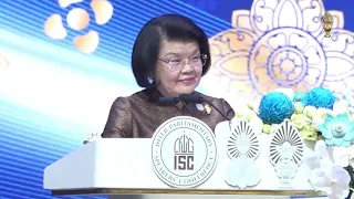 [សំឡេងដើមទាំងស្រុងប្រែសម្រួលជាភាសាខ្មែរ] ៖ សម្តេចមហារដ្ឋសភាធិការធិបតី ឃួន សុដារី