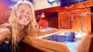 Sailing Liberty E101- Galley Grind