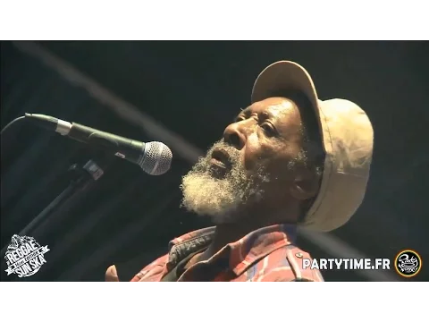 Download MP3 Ijahman Levi live [edited] @ Reggae Sun Ska 2013