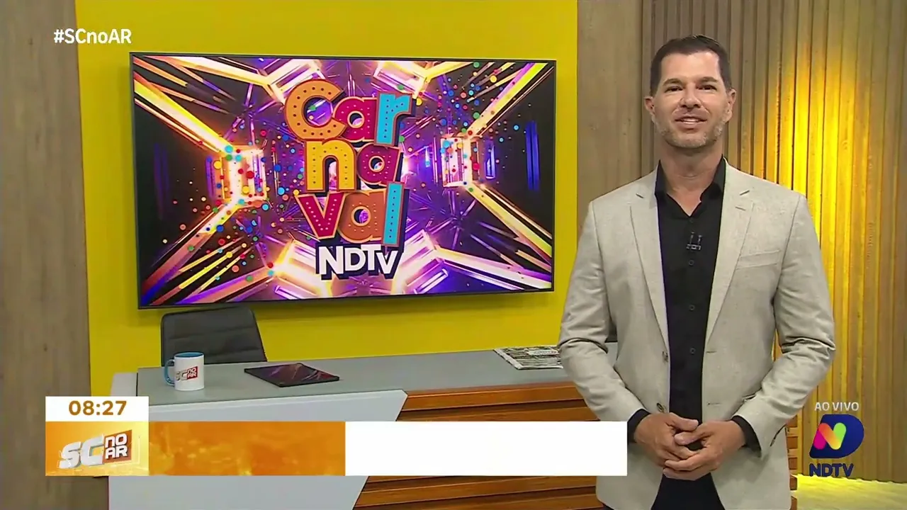 Carnaval de São Francisco do Sul é marcado pelo bloco do vagabundo e o desfile das escolas de samba