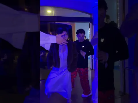 JESSIE E COUTO DANÇANDO #shorts IB:@jessieshen