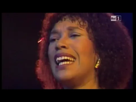 Download MP3 POINTER SISTERS - Slow Hand (Discoring 1981 Italian TV)