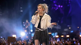 Милана Филимонова - Крылья Live ( Лужники )