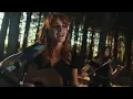 Jess Woodland - High Road Live Performance
