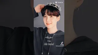 اشياء تميز اعضاء فرقة Bts باجسادهم 