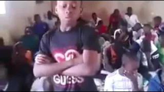 المقطع الكامل لتلاوة الطفل الافريقي    إنا أطعنا سادتنا وكبراؤنا    أجمل صوت وأعذبه دندنها