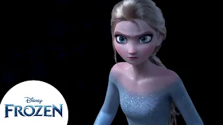 Elsa intenta cruzar el mar Sombrio Frozen