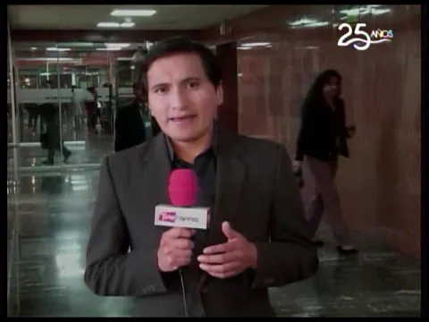 Analizan propuesta de juicio político contra vicepresidenta Vicuña