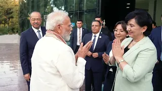 PM Narendra Modi's visit to Mahatma Gandhi Centre at Tashkent State University