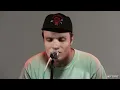 Hot Sessions: Neck Deep "Gold Steps"