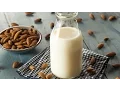 The pros and cons of almond milk
