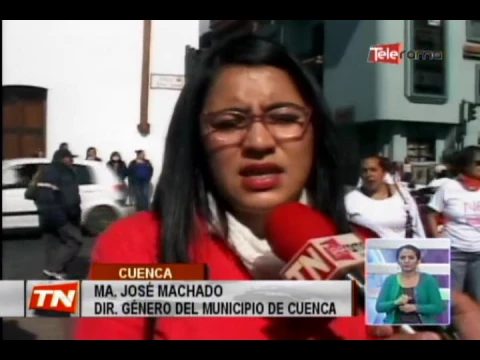 Organizaciones marchan contra la violencia a la mujer