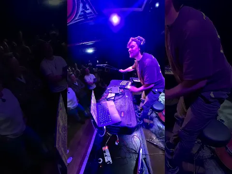 I turned a Audience Member Into An Instrument! #reaction #newtech #liveshow