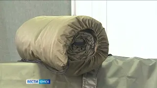 Омские волонтёры шьют спальные мешки для бойцов СВО