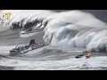Download Lagu Enorme golven in Maryland, VS! Orkaan Erin treft de kust van Ocean City met enorme golven!