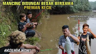 Download Mancing Lucu Di Sungai Besar Dapat Ikan Mirip Ular Piton! MP3