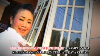 Download DEMEN MACEK MARIA MARLINAH VIDEO KLIP ASLI MP3