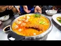 Extreme Thai Street Food - CRAZY TOM YUM Late-Night Food Tour in Bangkok Thailand