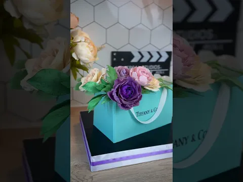 С 8 Марта,дорогие девочки😘💐 #cake #тортодел #торт #кондитер #cakedesign #рецепты #оформленияторта