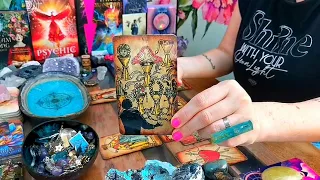 VIRGO IN LIMBO - NAVIGATING A BRAND NEW CHAPTER ALL ABOUT YOU TAROT READING