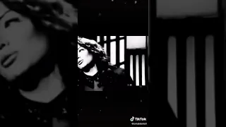 مشتاقة ليك حبيبي دندنها