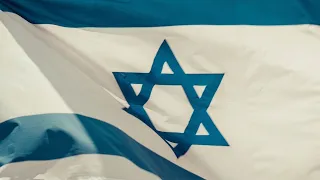 النشيد الوطني الإسرائيلي مع الترجمة بالعربية دندنها