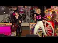 Download Lagu Miley Cyrus \u0026 Joan Jett - (Live at the SuperBowl #TiktokTailgate)
