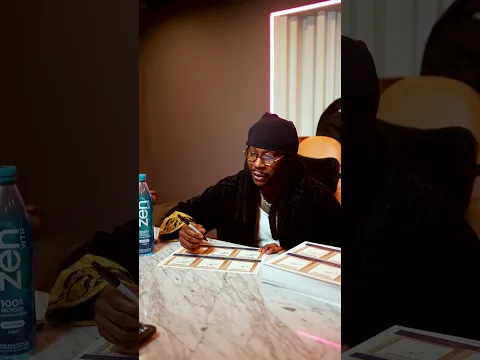 2 Chainz Autographed book