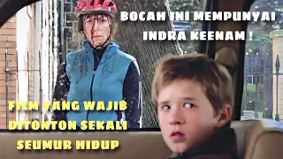 apa jadinya jika seorang bocah memiliki indra ke enam dan dapat melihat hantu 