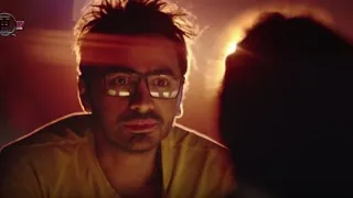                                                    كليب كل حاجة بينا   من فيلم اهواك   تامر حسني دندنها