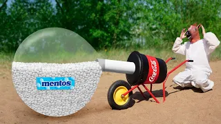 Download EXPERIMENT Coca Cola and Mentos in to GIANT Balloon! MP3